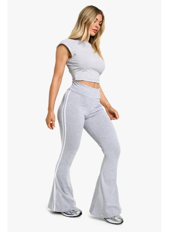 брюк -брюк із смугою