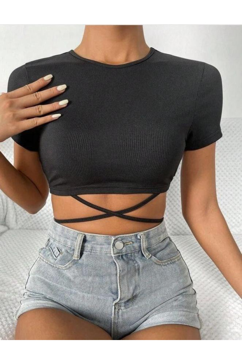 Топ із зав’язками 