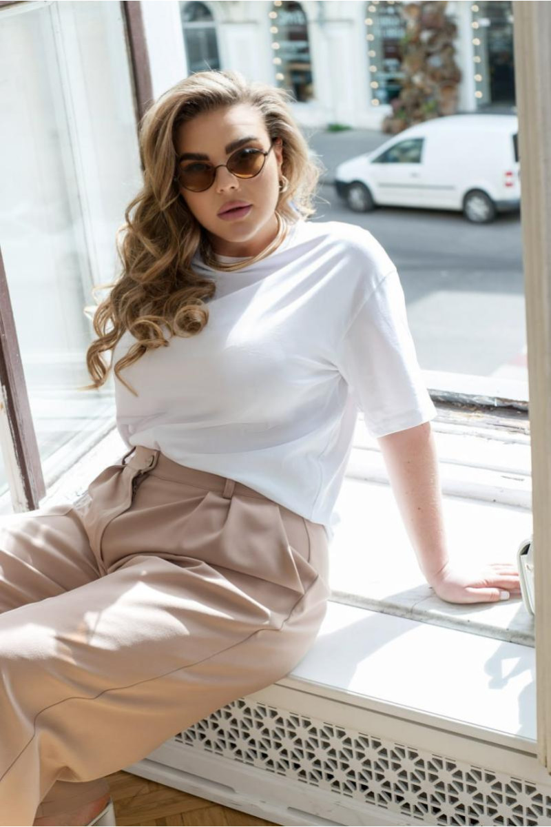 Трикотажна жіноча футболка 