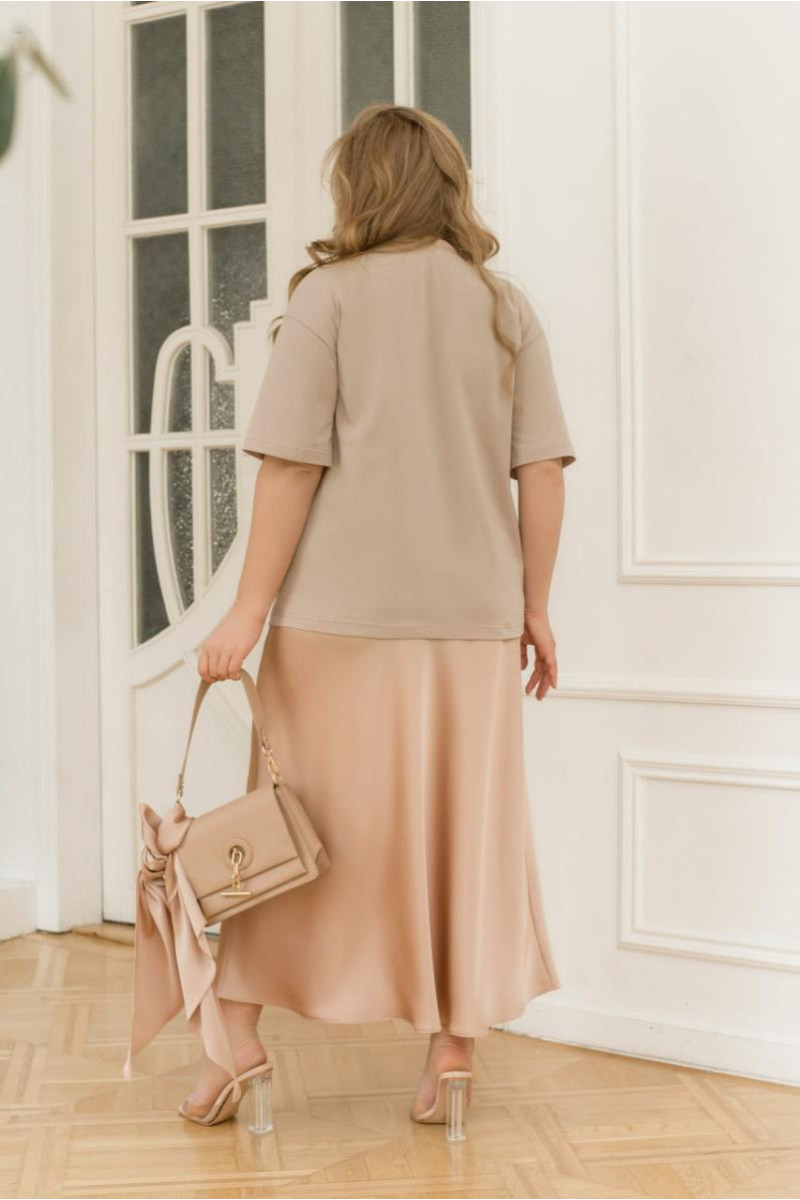 Трикотажна жіноча футболка 