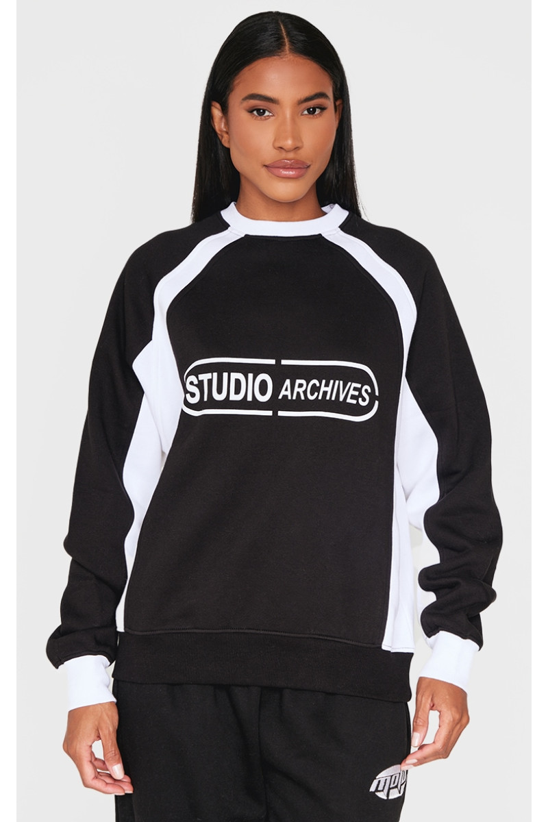 Чорний контрастний світшот Studio Archives