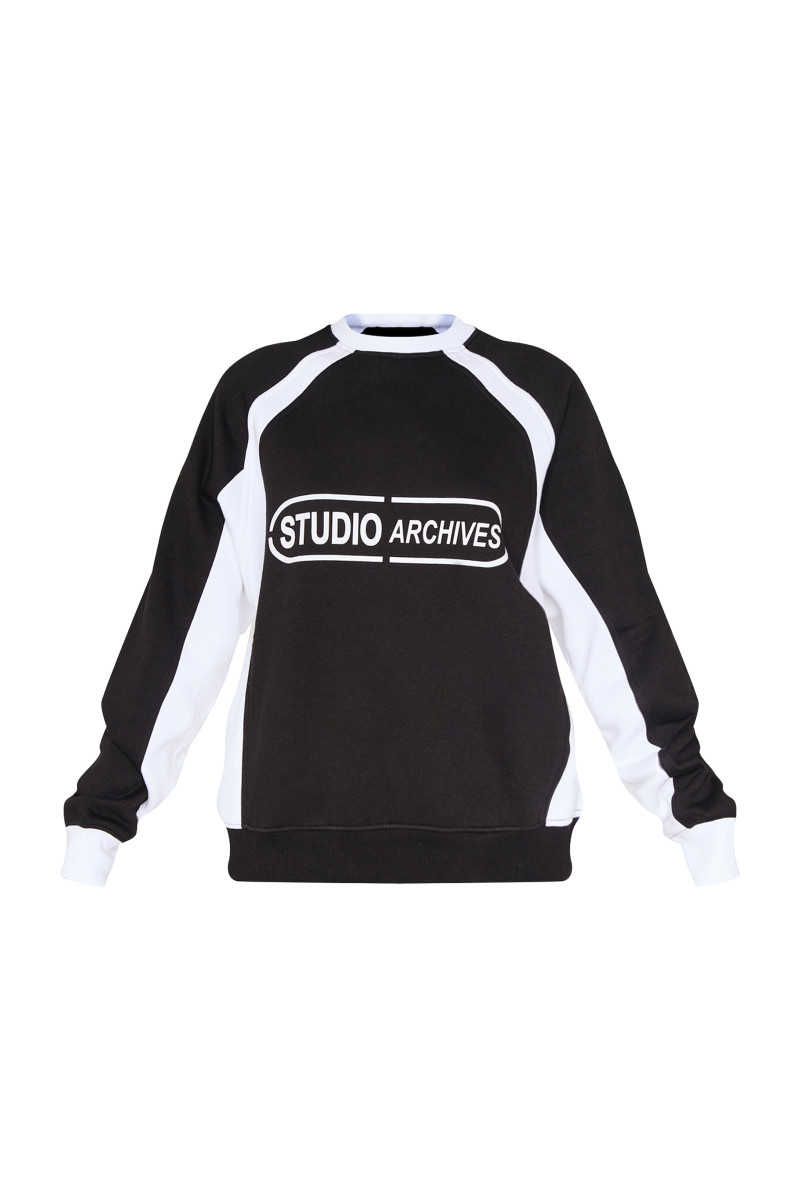 Чорний контрастний світшот Studio Archives