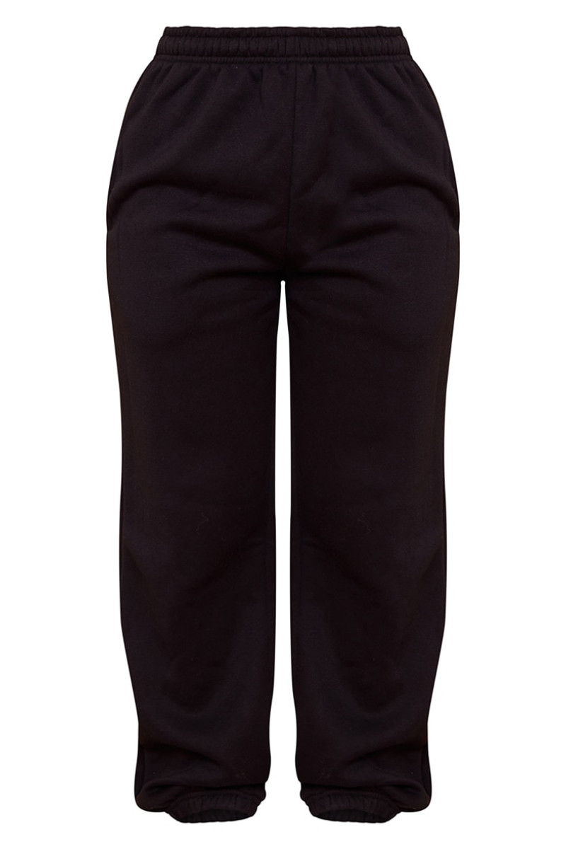 Маленькі чорні кінцеві основні пробіжки