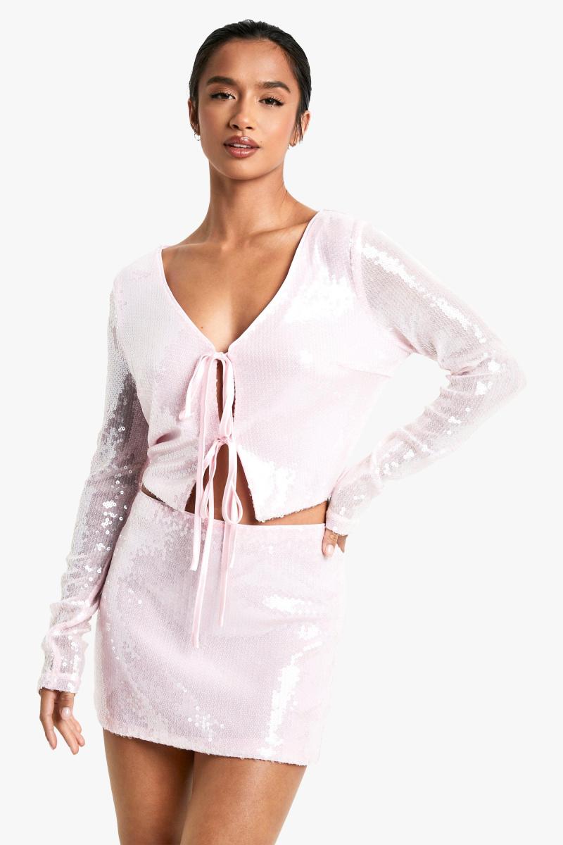 Маленька міні-спідниця з паєтками