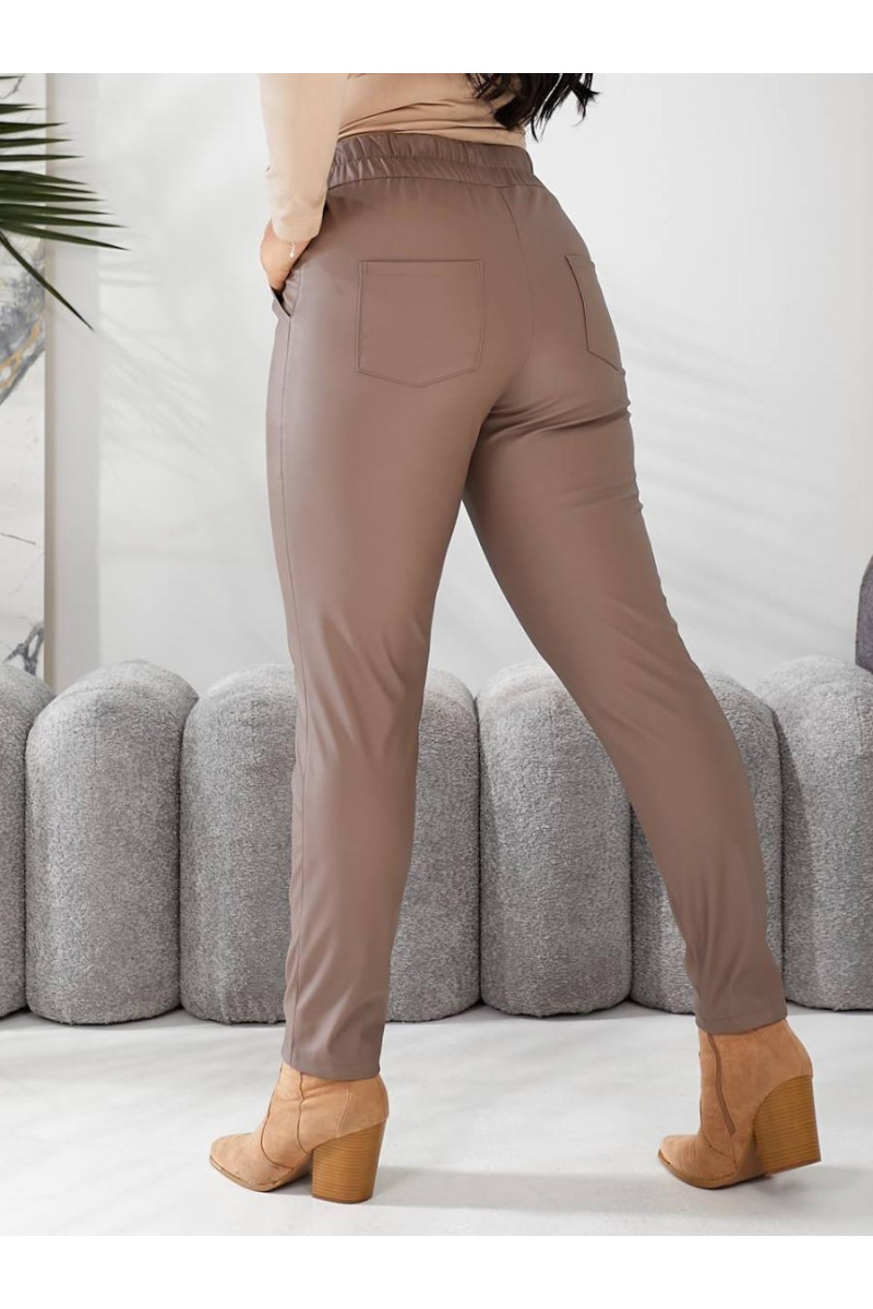 Шкіряні жіночі брюки 