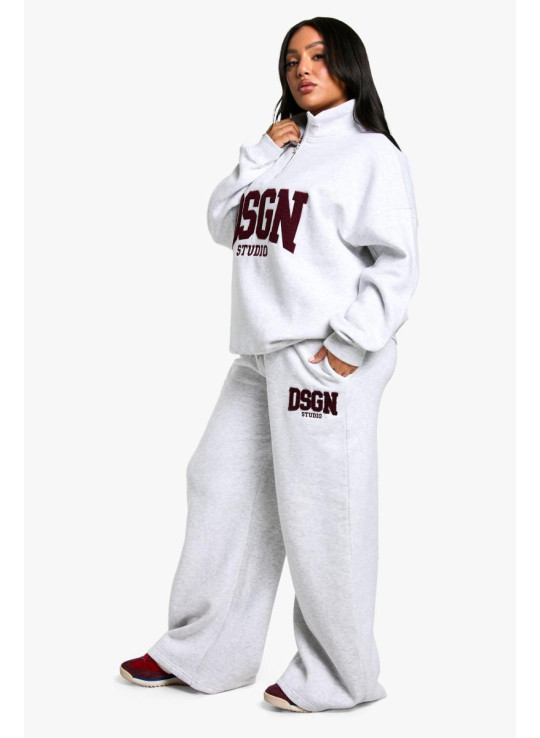 Plus Dsgn Studio Applique Straight Leg Jogger