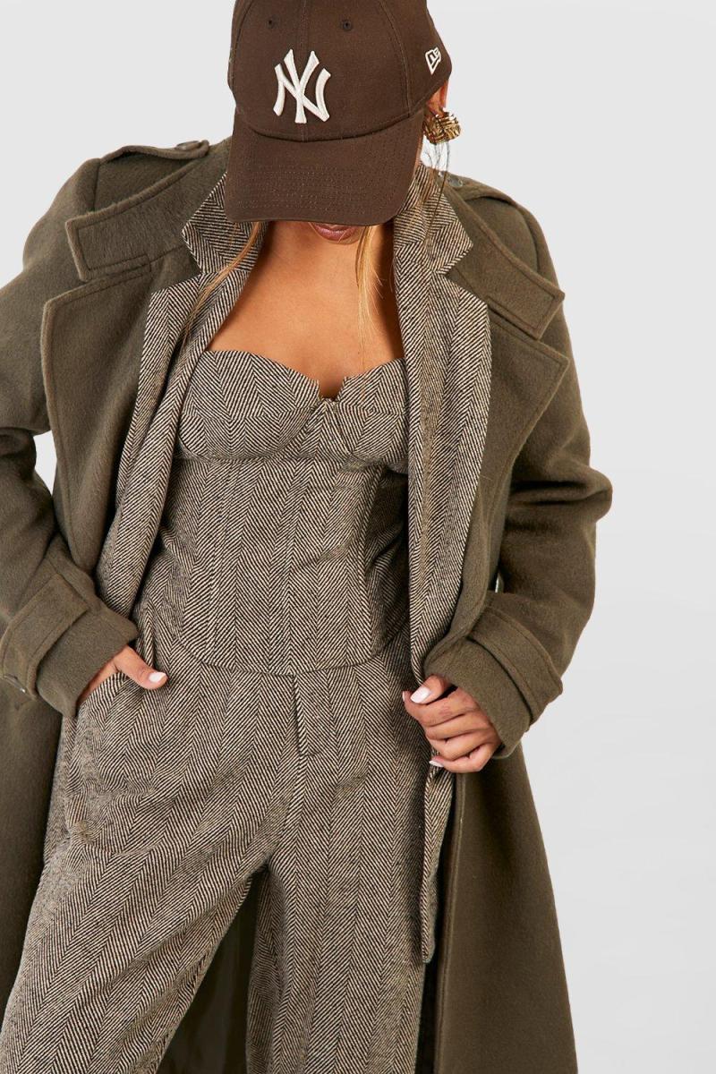 Корсет «ялинка» в тон