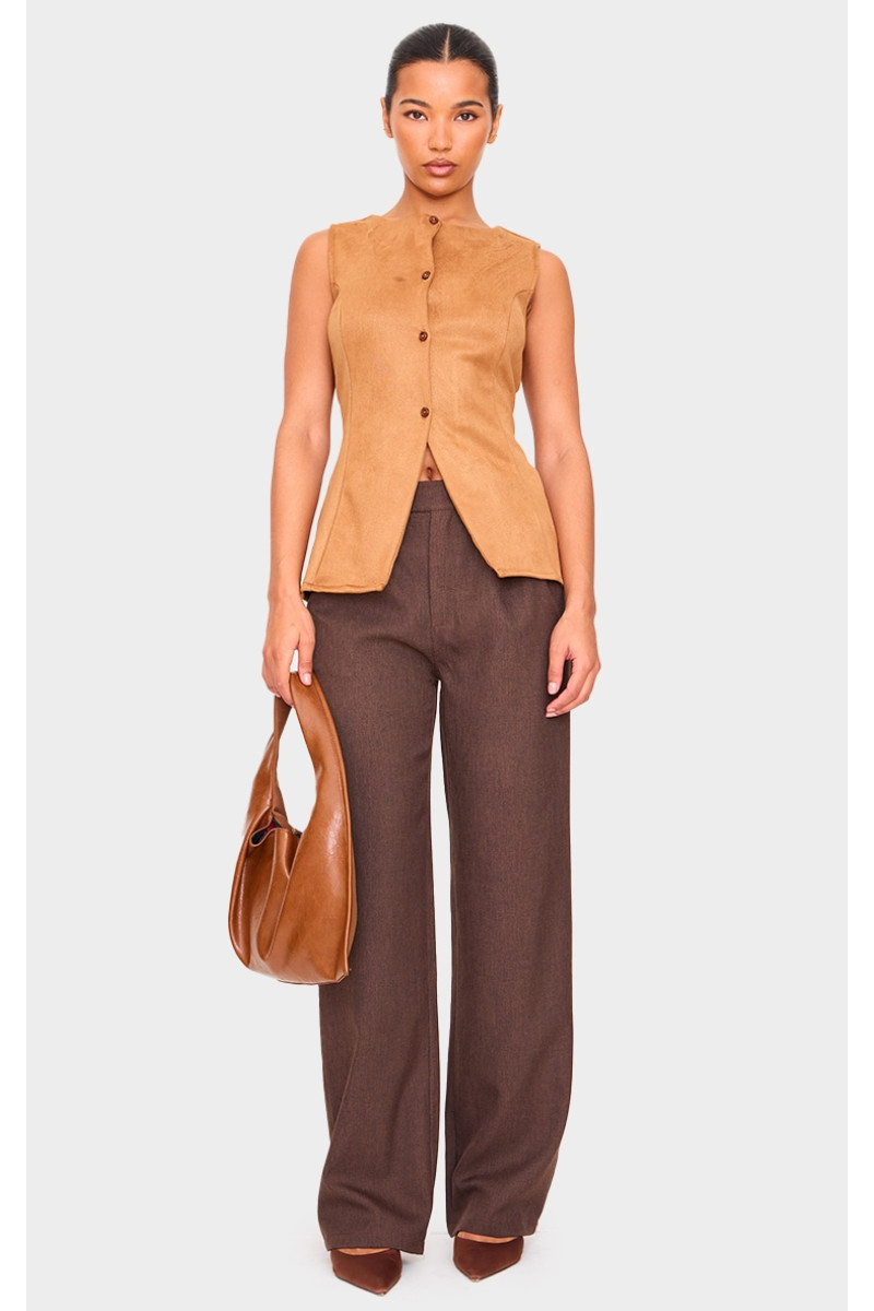 Світло-коричневий довгий жилет зі штучної замші