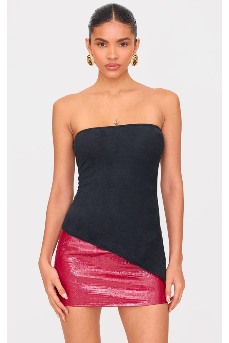 Чорний топ-бандо з штучної замші з асиметричним подолом