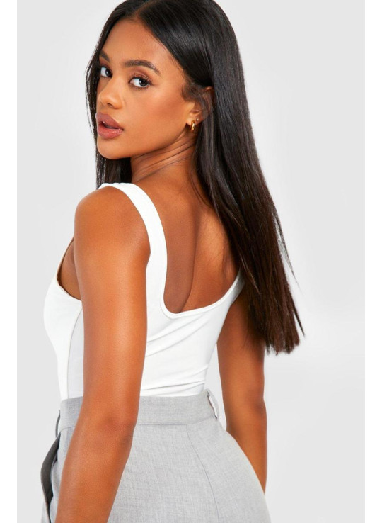 Біле двошарове боді з квадратним вирізом
