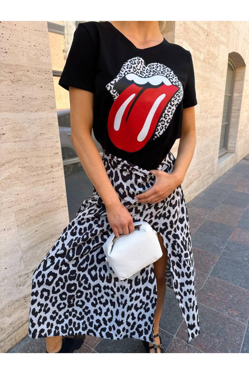 Футболка язик вуста 