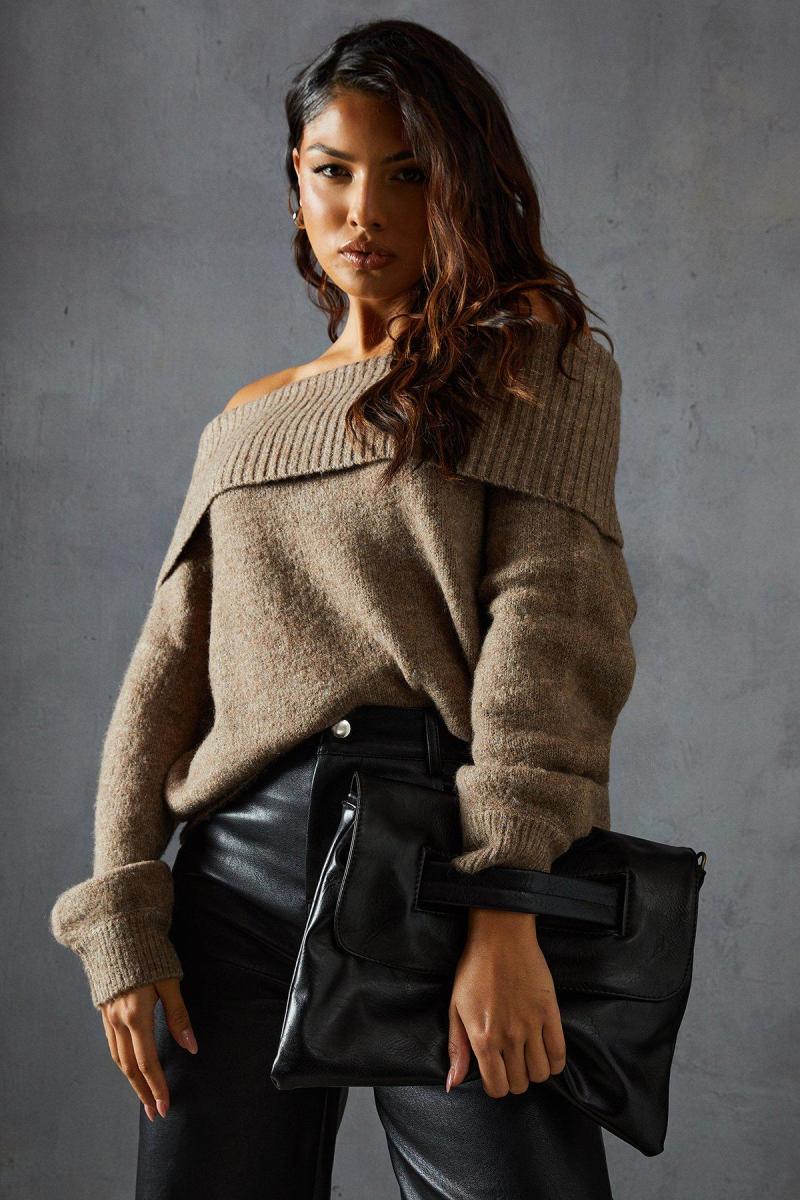 Негабаритна шкіряна сумка зчеплення з ручкою