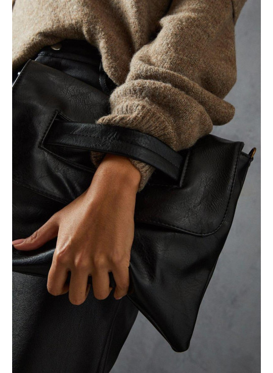 Негабаритна шкіряна сумка зчеплення з ручкою