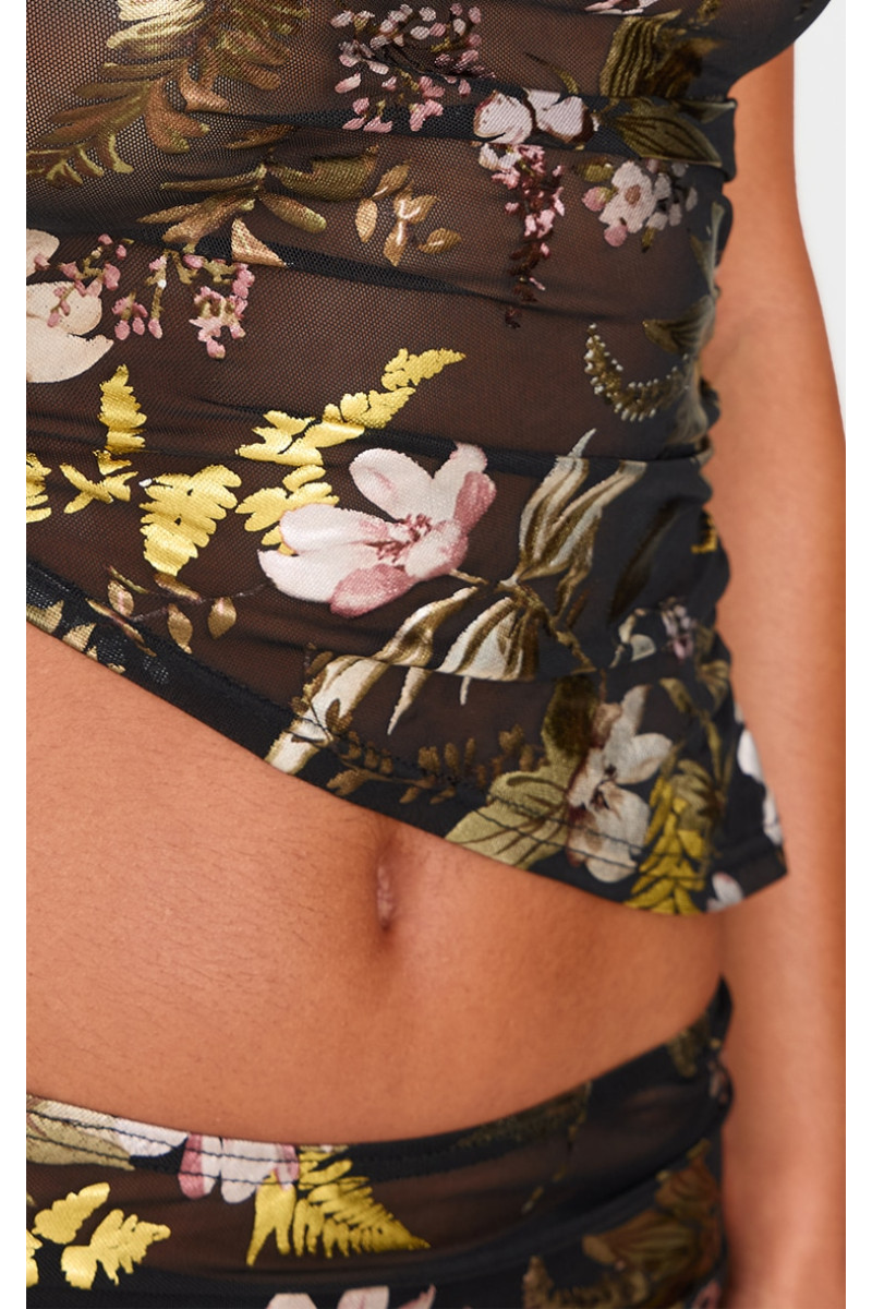 Чорний укорочений топ із рюшами з принтом із квітковою фольгою