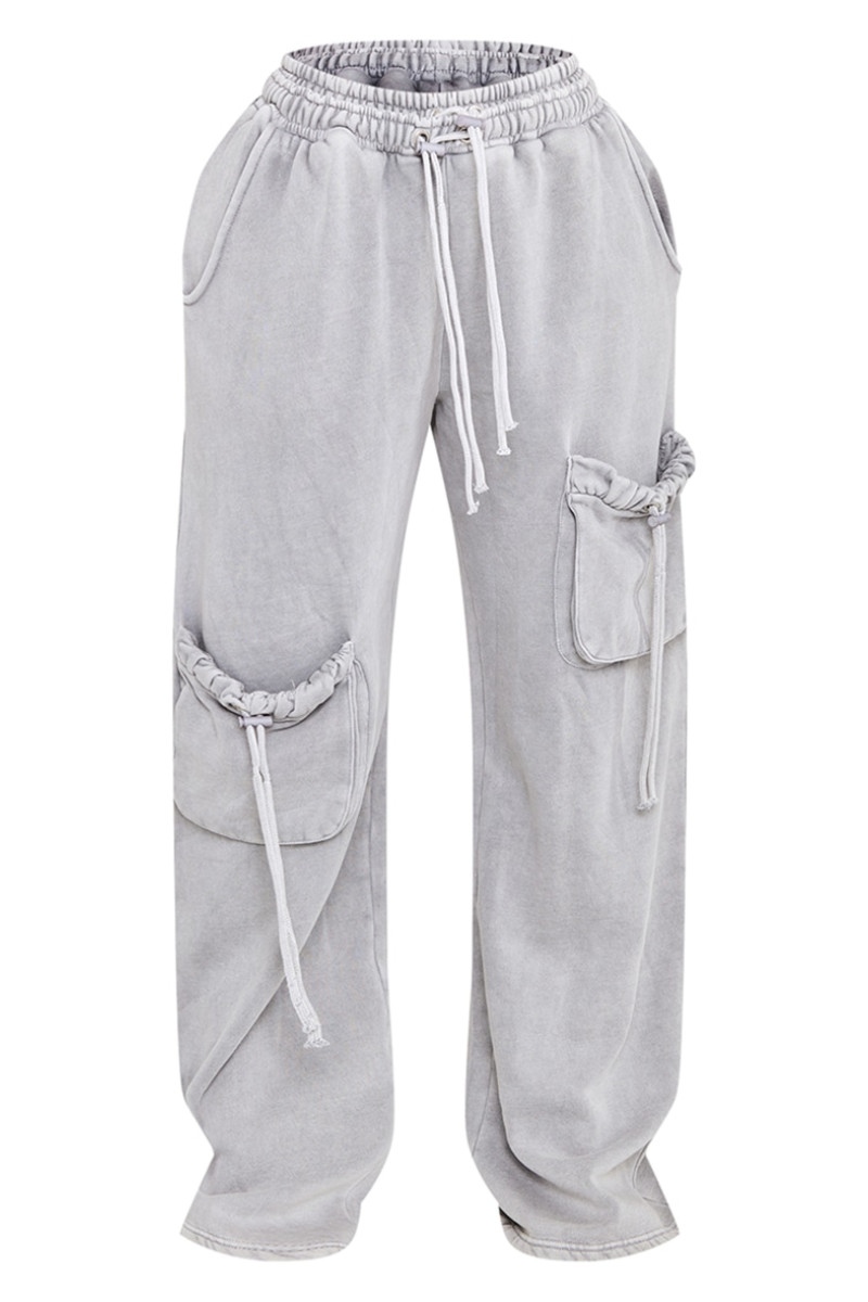 Форма світло -сірого промитого подвійного кишені в кишені широкі пробіжки для ніг