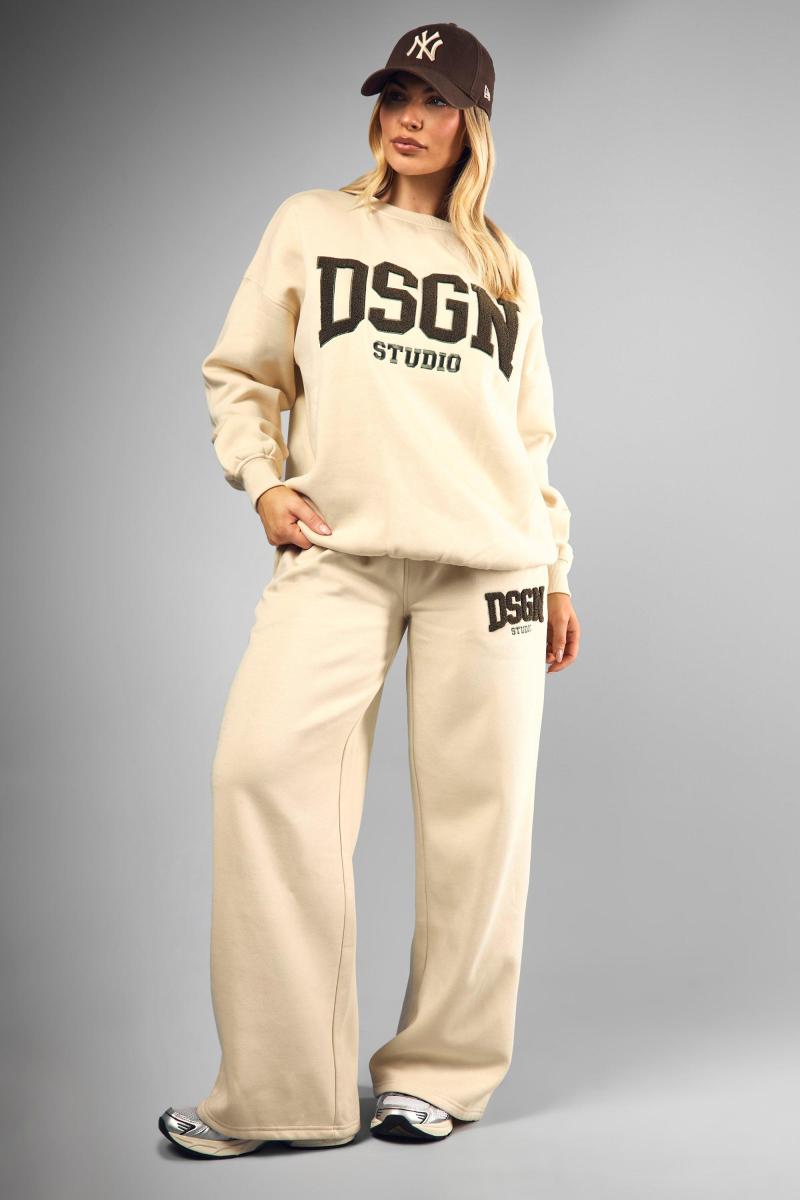 Dsgn Studio Toweling Applique Straight Leg Jogger