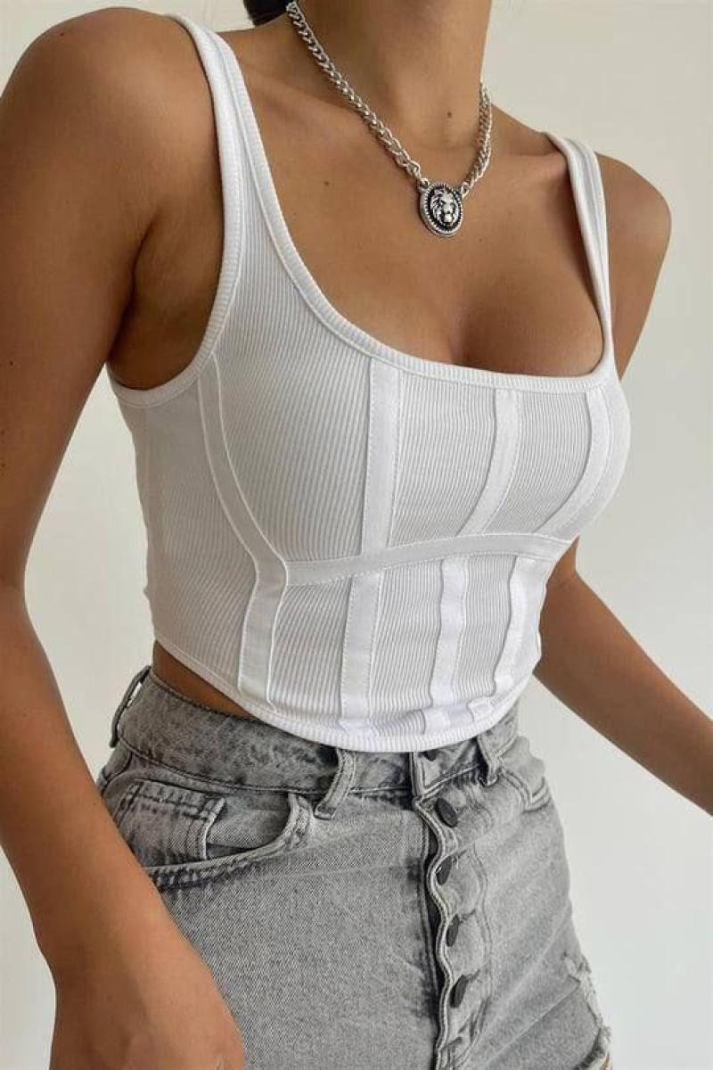 Літній кроп топ 