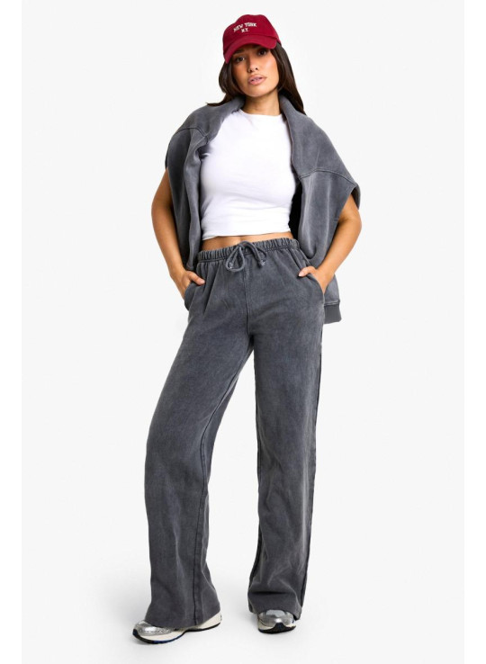 Високий широкий пробіг ноги